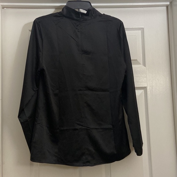 Brooke Shields Timeless new blouse - Picture 3 of 8